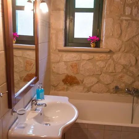 Jootiq Villa *