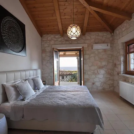 Villa Jootiq