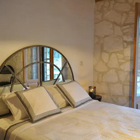 Villa Jootiq *